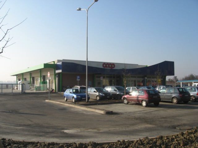 nuovo centro commerciale castel guelfo